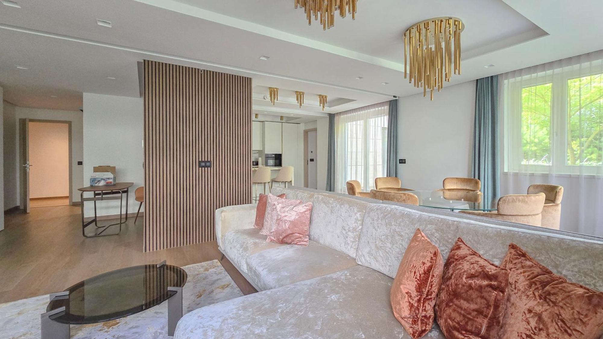 Sun Hill Luxury Suites Budapest Exteriör bild